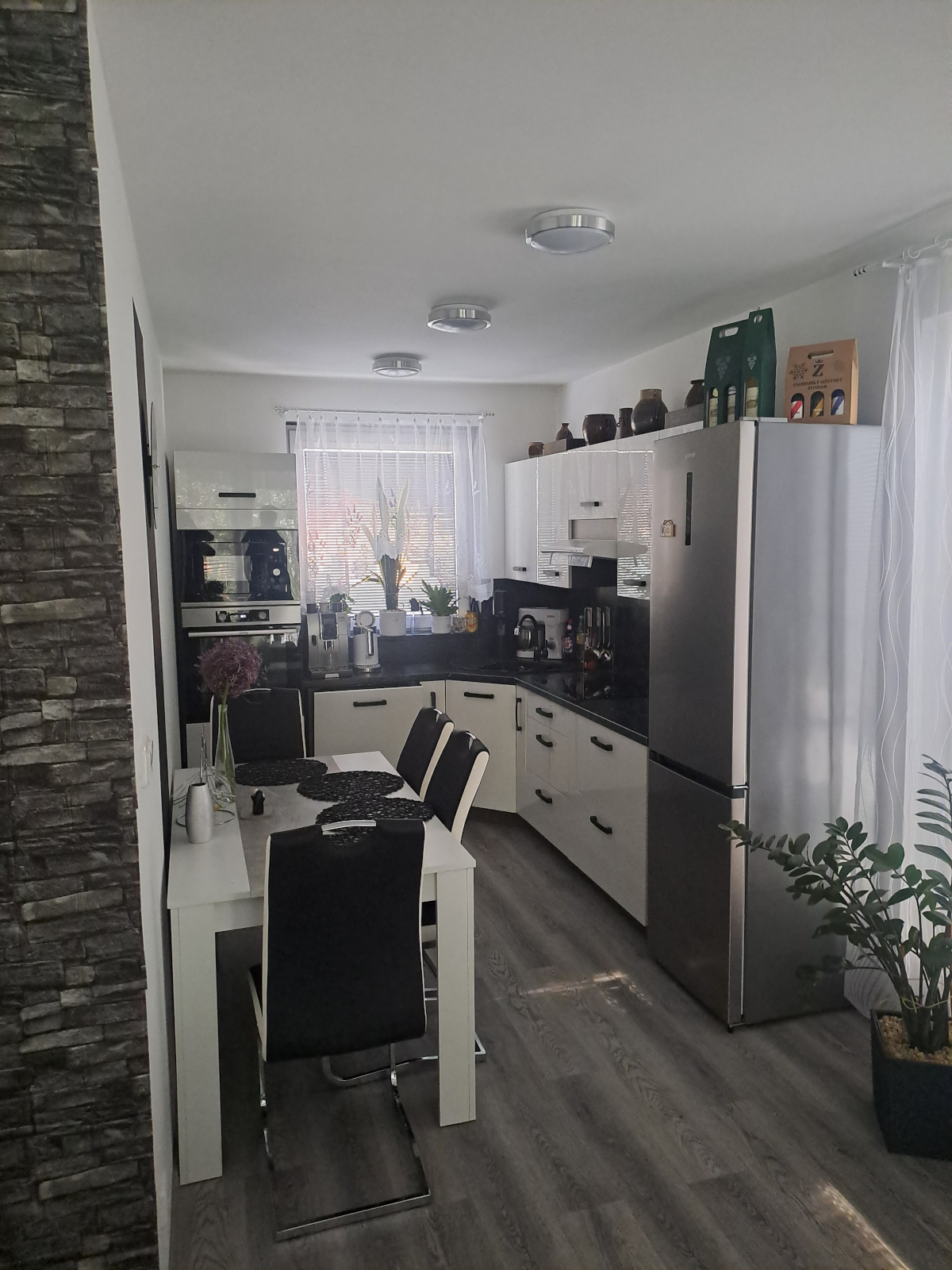 Ekonomické stavby - reference