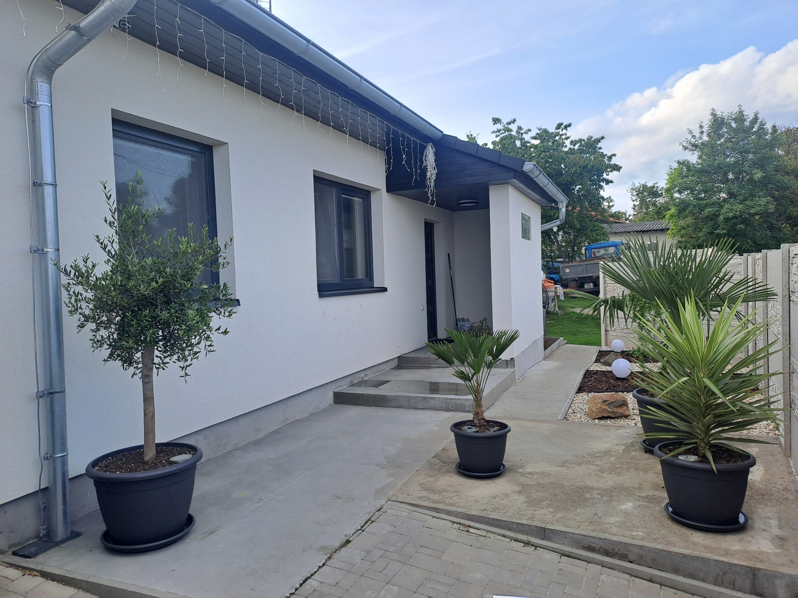 Ekonomické stavby - reference