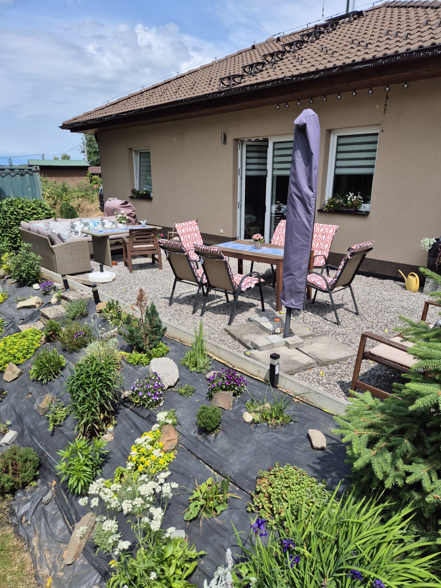 Ekonomické stavby - reference