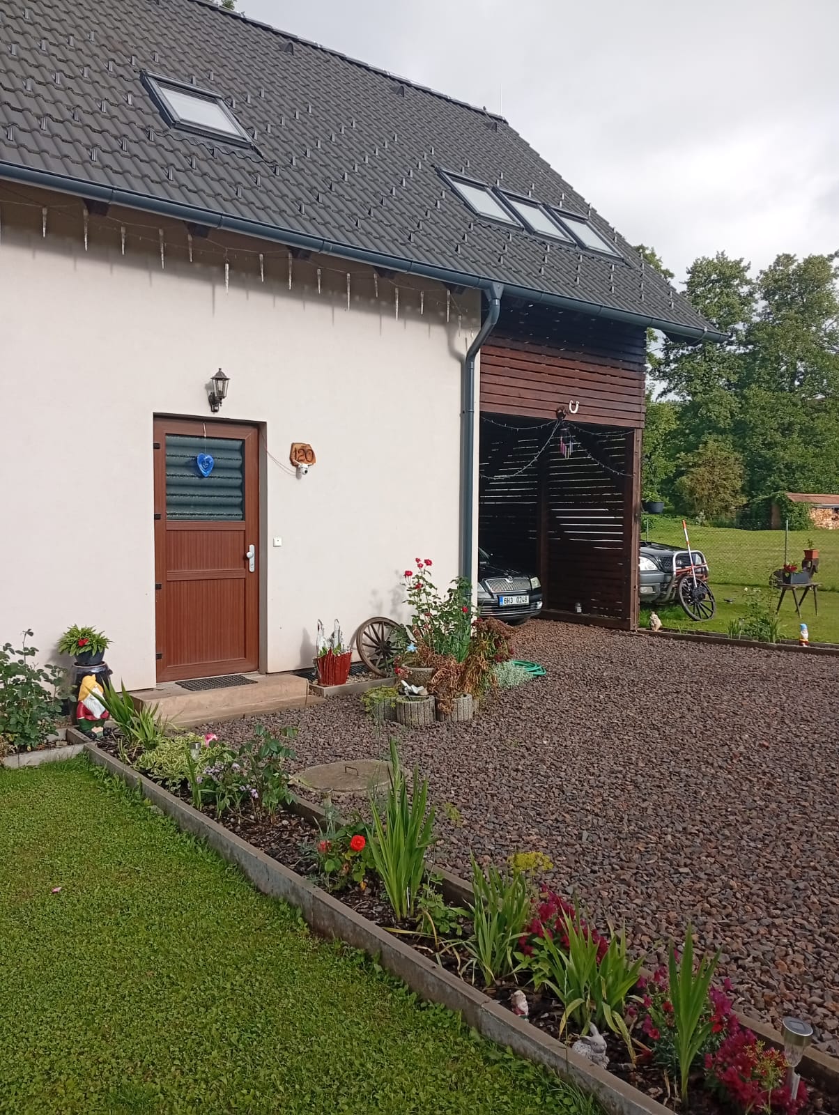 Ekonomické stavby - reference