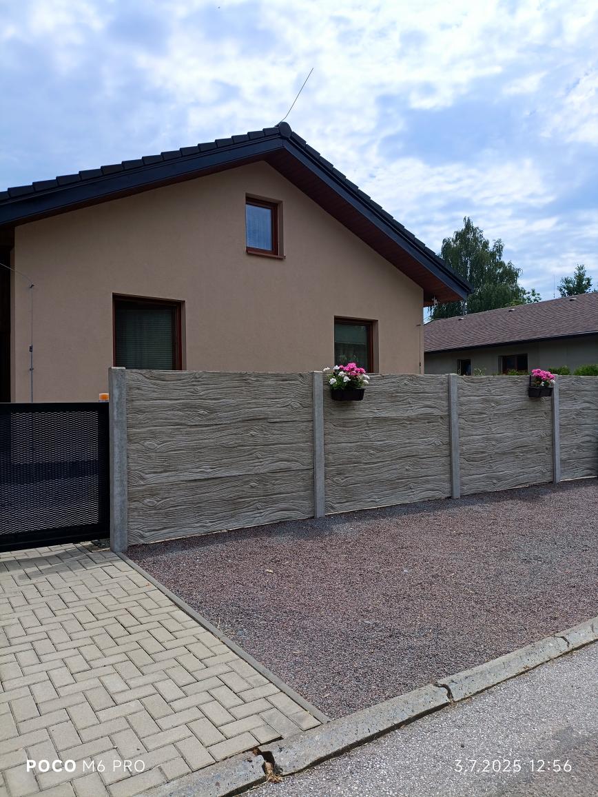 Ekonomické stavby - reference