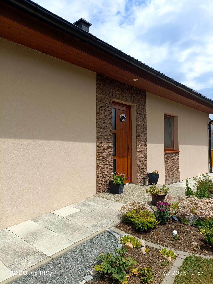 Ekonomické stavby - reference