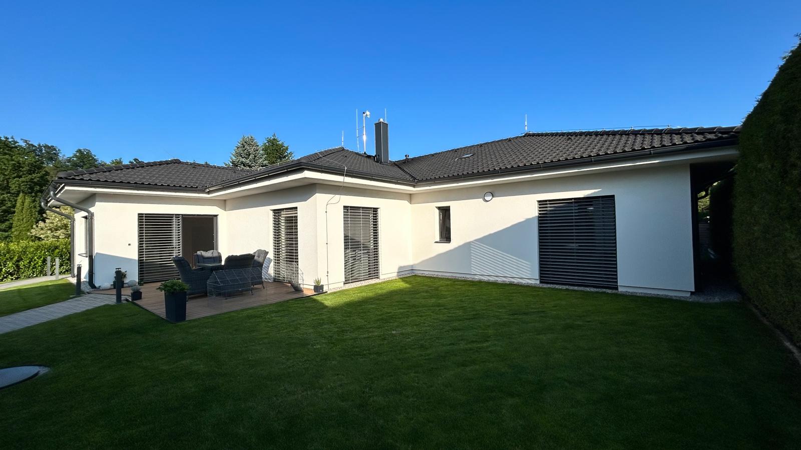 Ekonomické stavby - reference