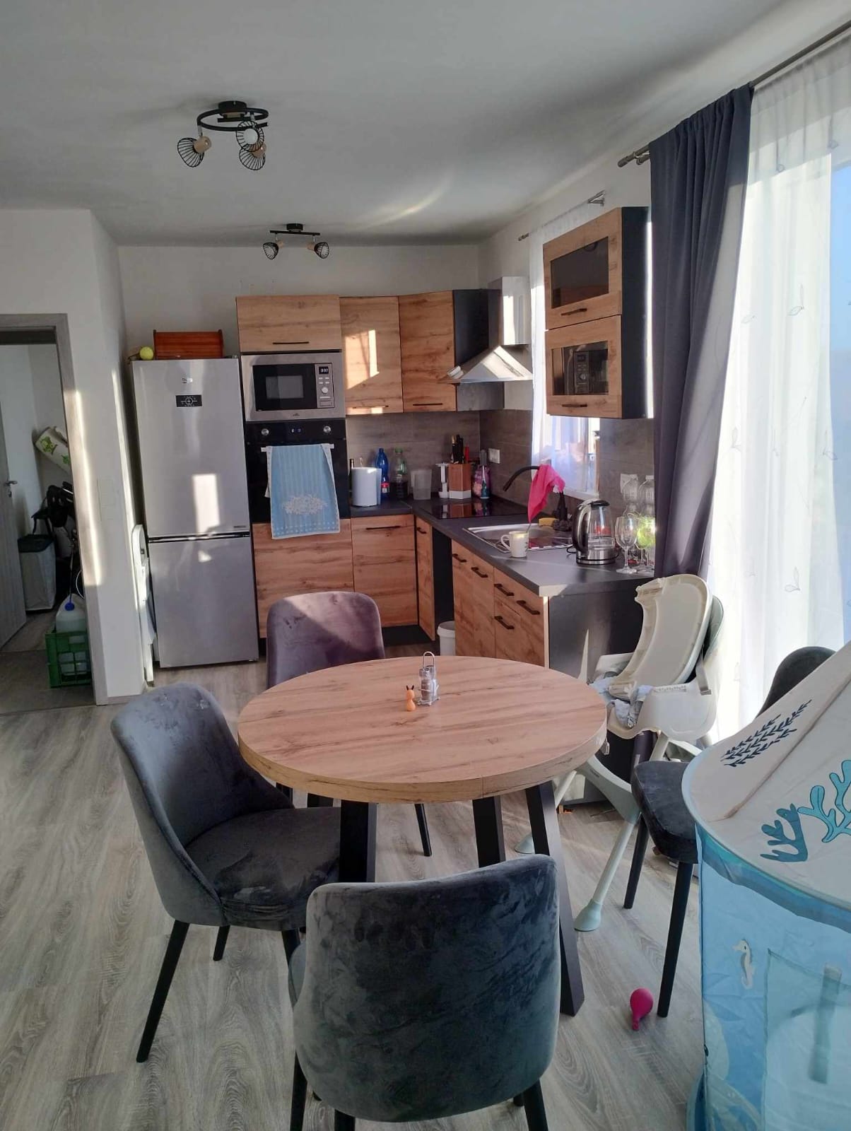 Ekonomické stavby - reference