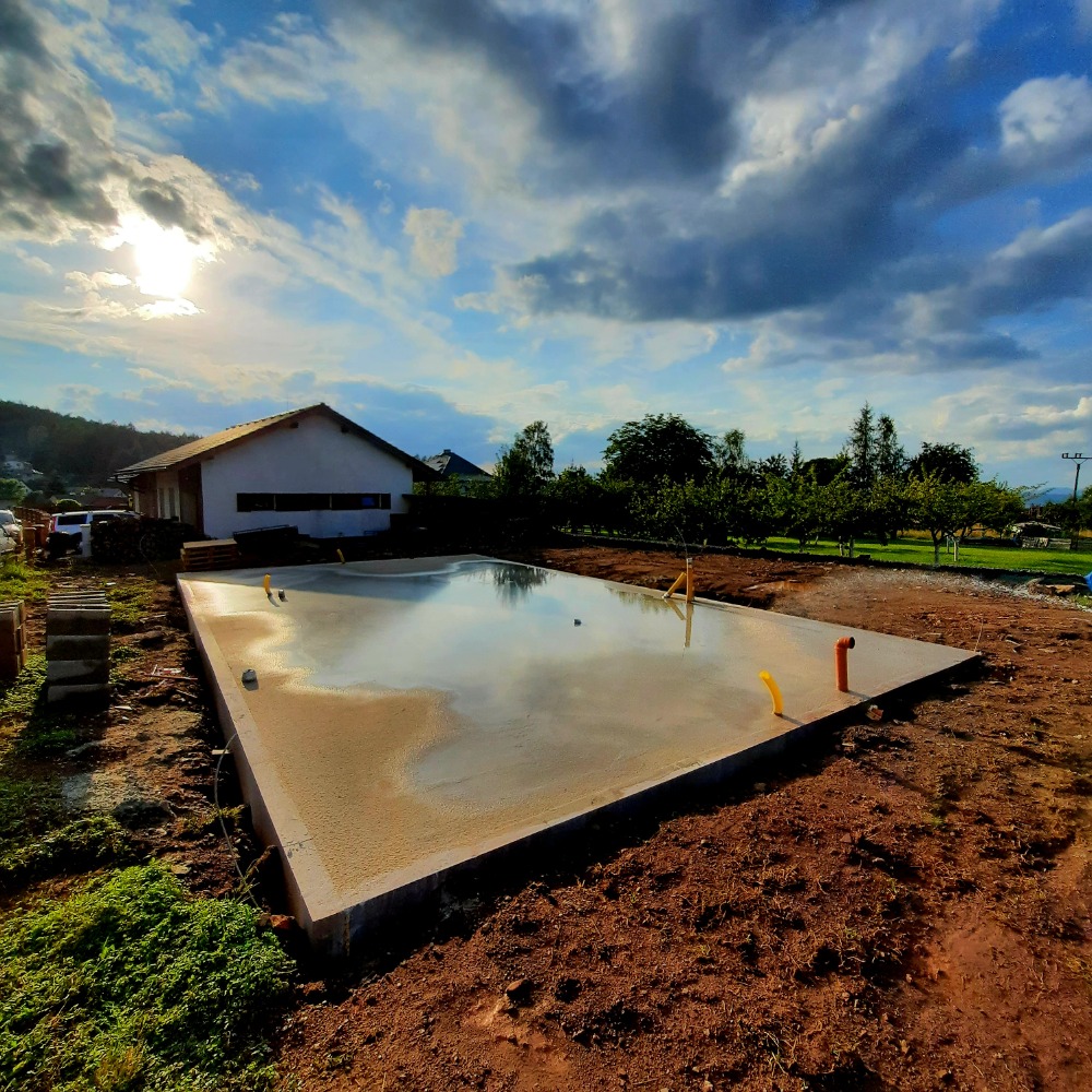 Ekonomické stavby - reference